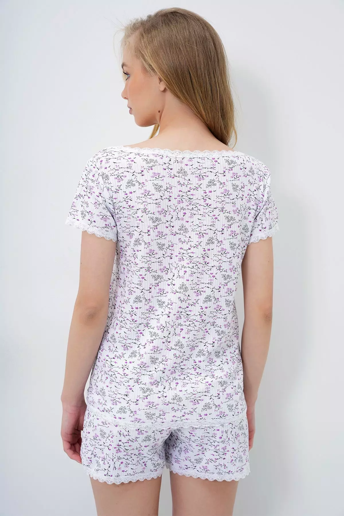 Women's Micro Flower Purple Scallop Detailed Cotton Wide Collar Shirt And Shorts Pajamas Set Pjm-X13899