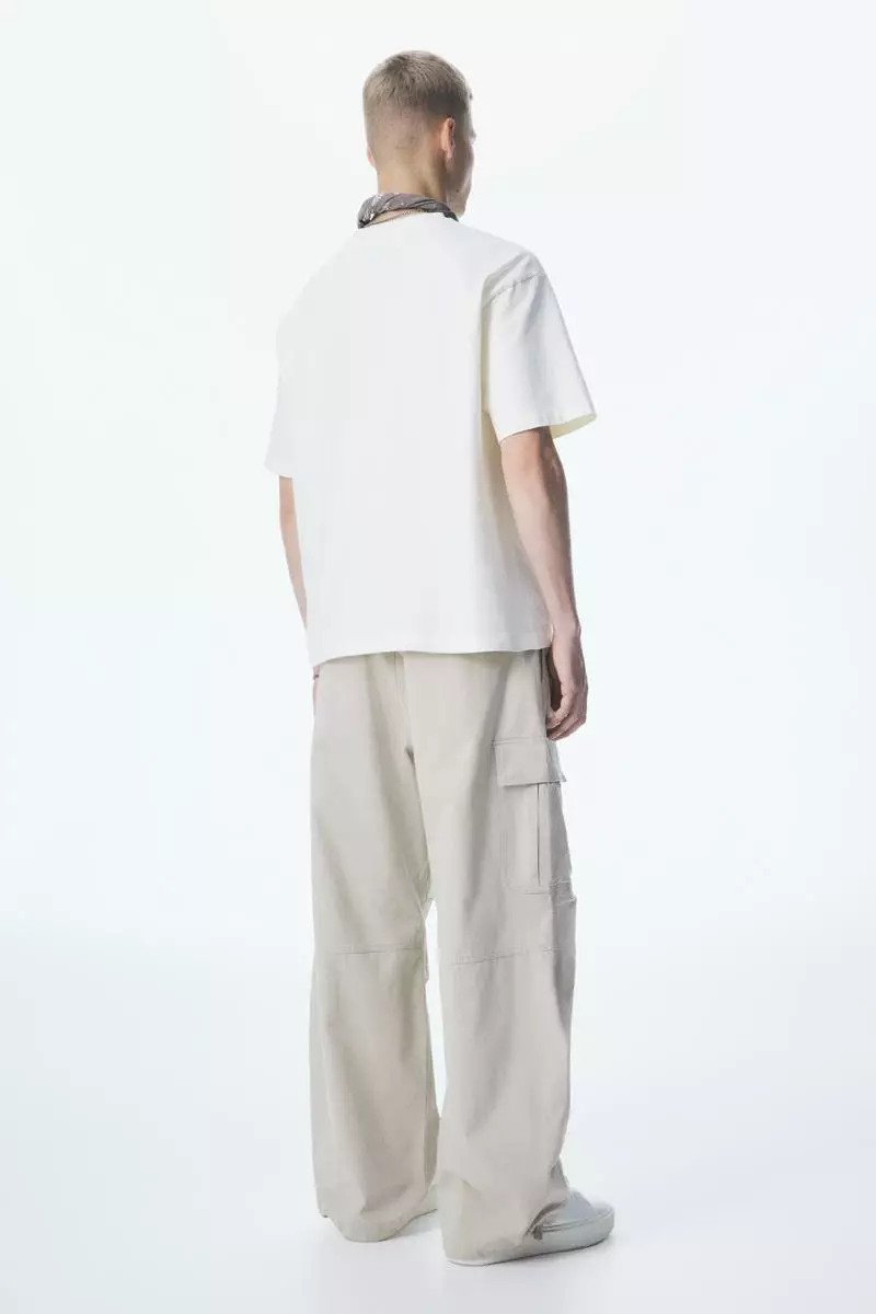 Loose Fit Cargo trousers