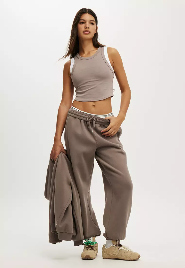 Active Rib Curved Hem Tank Top