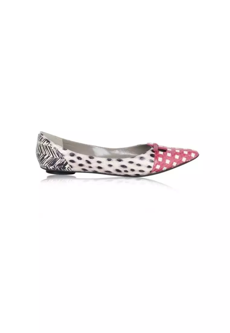 Snakeskin pointed online toe flats