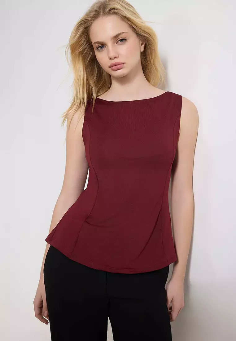 Peplum Fitted/Bodycon Knitted Top