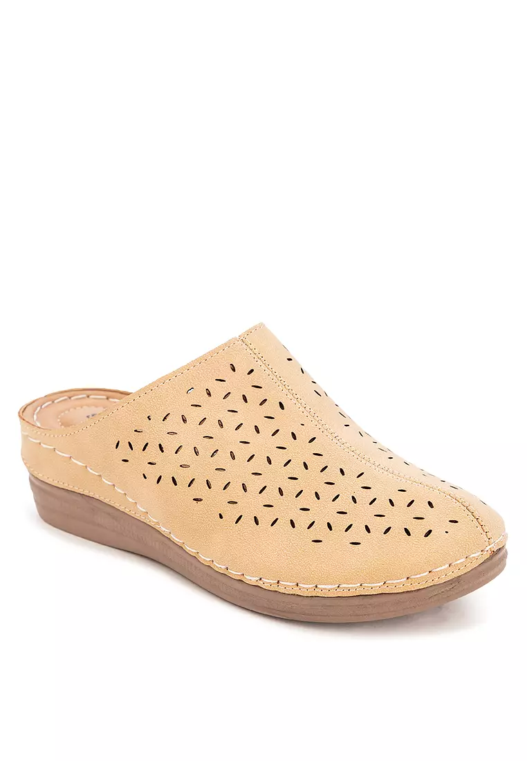 Discount on Unlisted  shoes - SKU: Soft Clog 2 Wedge Slides