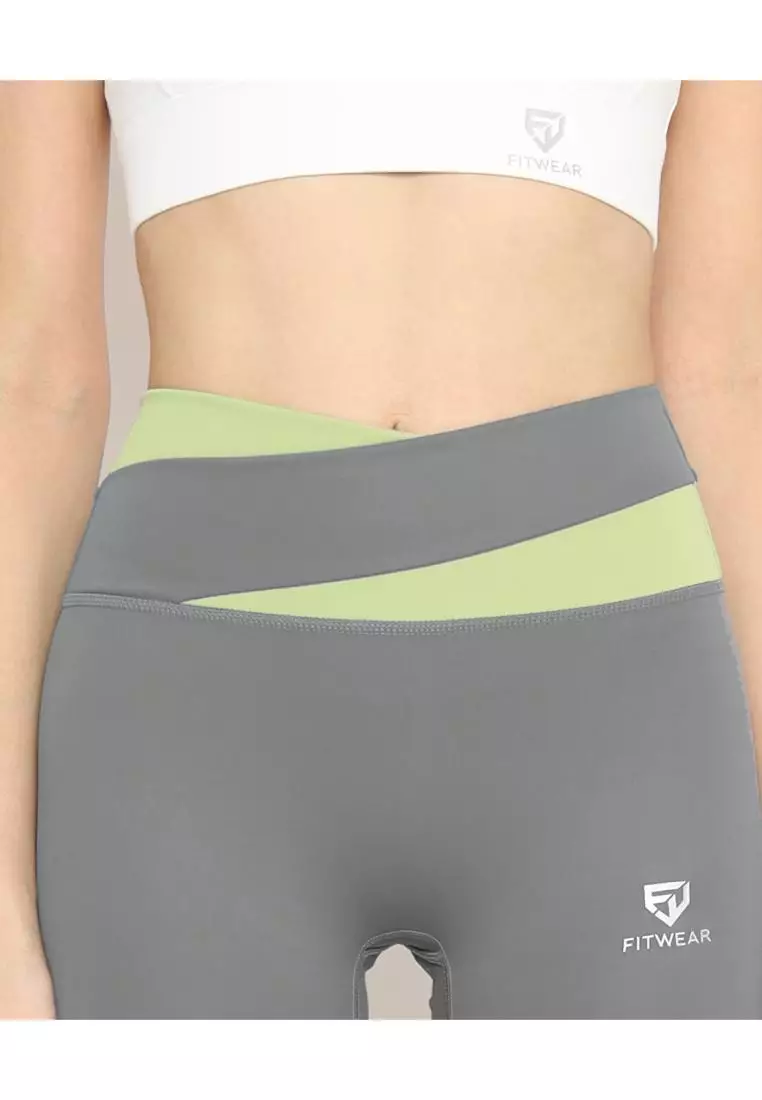 Fitwear - Celana / Legging Pendek Olahraga Wanita WINTER SEAMLESS SHORT - 2TONE GREY