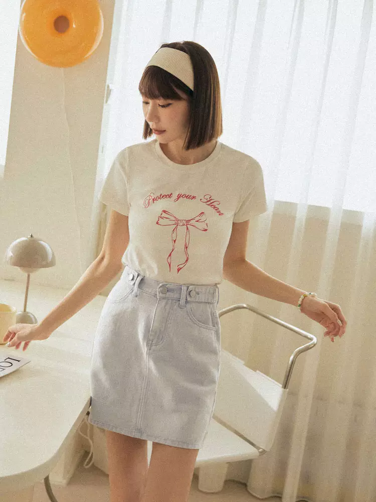 Water-washed elastic waist denim skirt [CA2942]