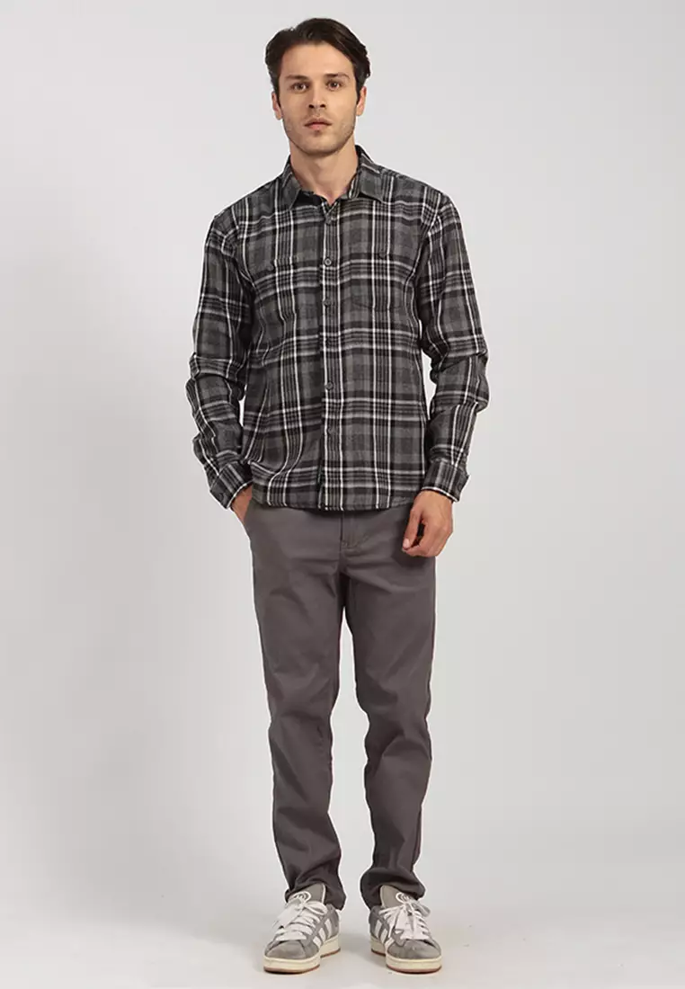 Kemeja Flanel Motif Kotak-Kotak Lengan Panjang E050J28