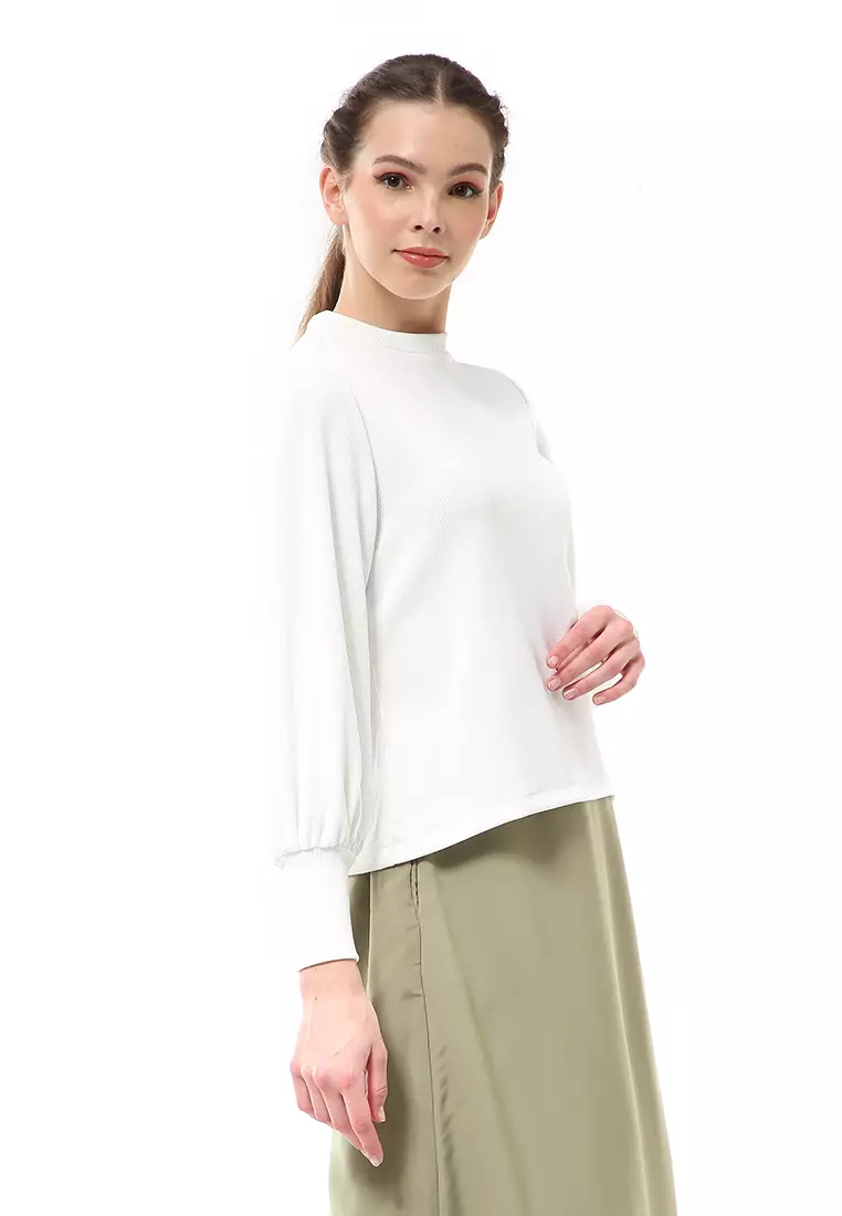Albertine Blouse Atasan Wanita Turtleneck Lengan Panjang Simple Design Material Knit ORIGINAL - White