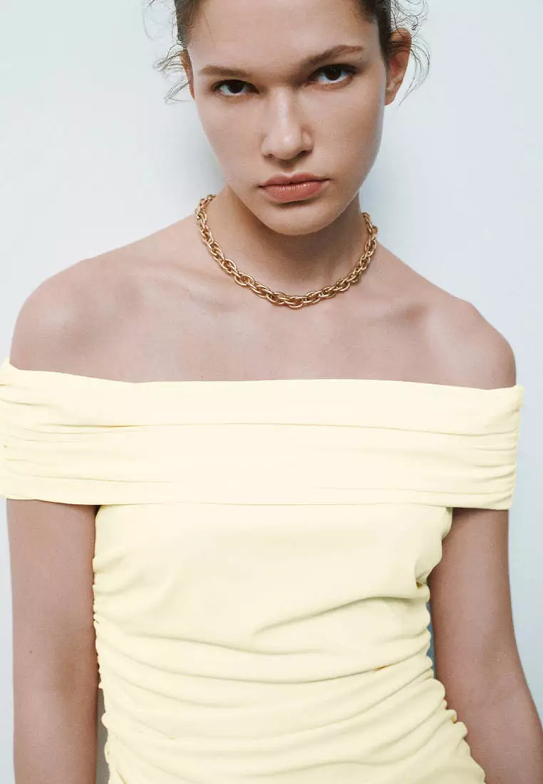 UR夏季新款女装魅力氛围感褶皱一字露肩连衣裙UWG740129