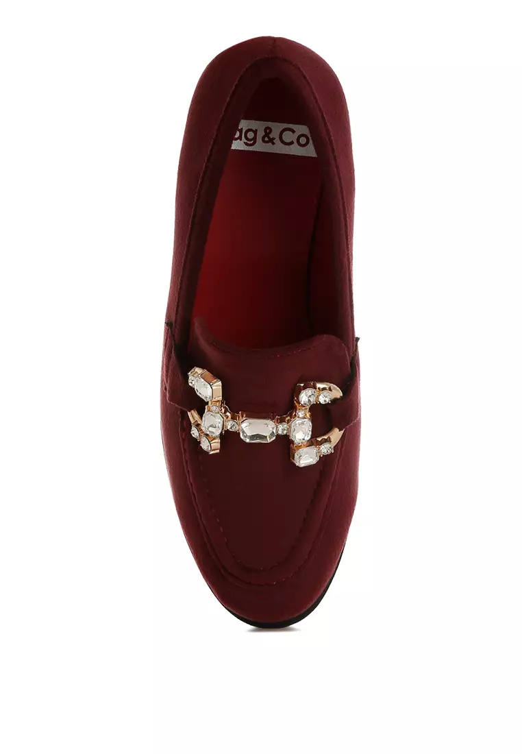 Sepatu Loafer Horsebit Berhias Berlian Imitasi Warna Burgundy
