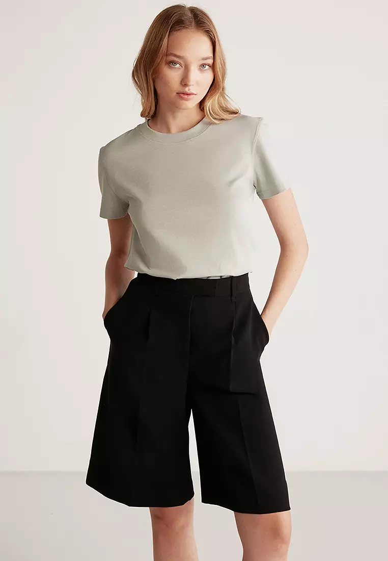 Samantha Crew Neck T-Shirt