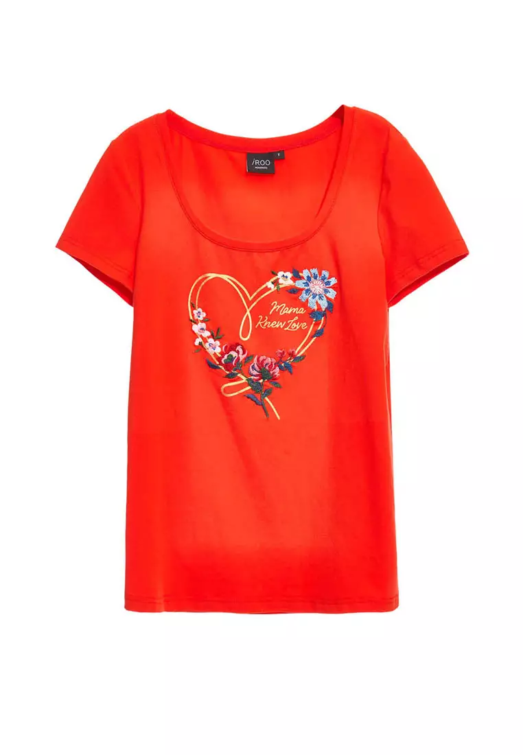 Front Graphic Basic Red Tee