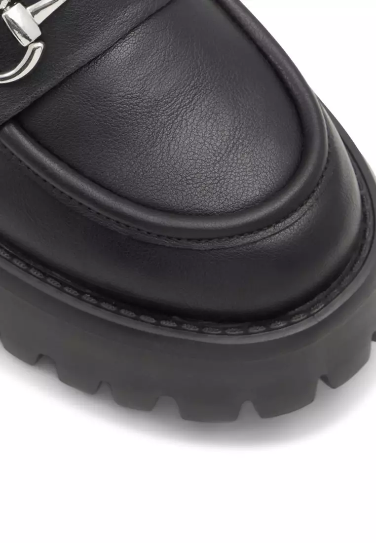 Cluelesss Penny Loafers