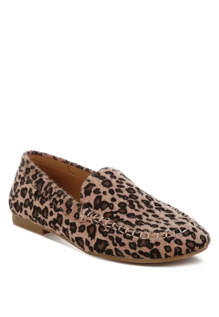 Sepatu Loafer Datar Motif Macan Tutul