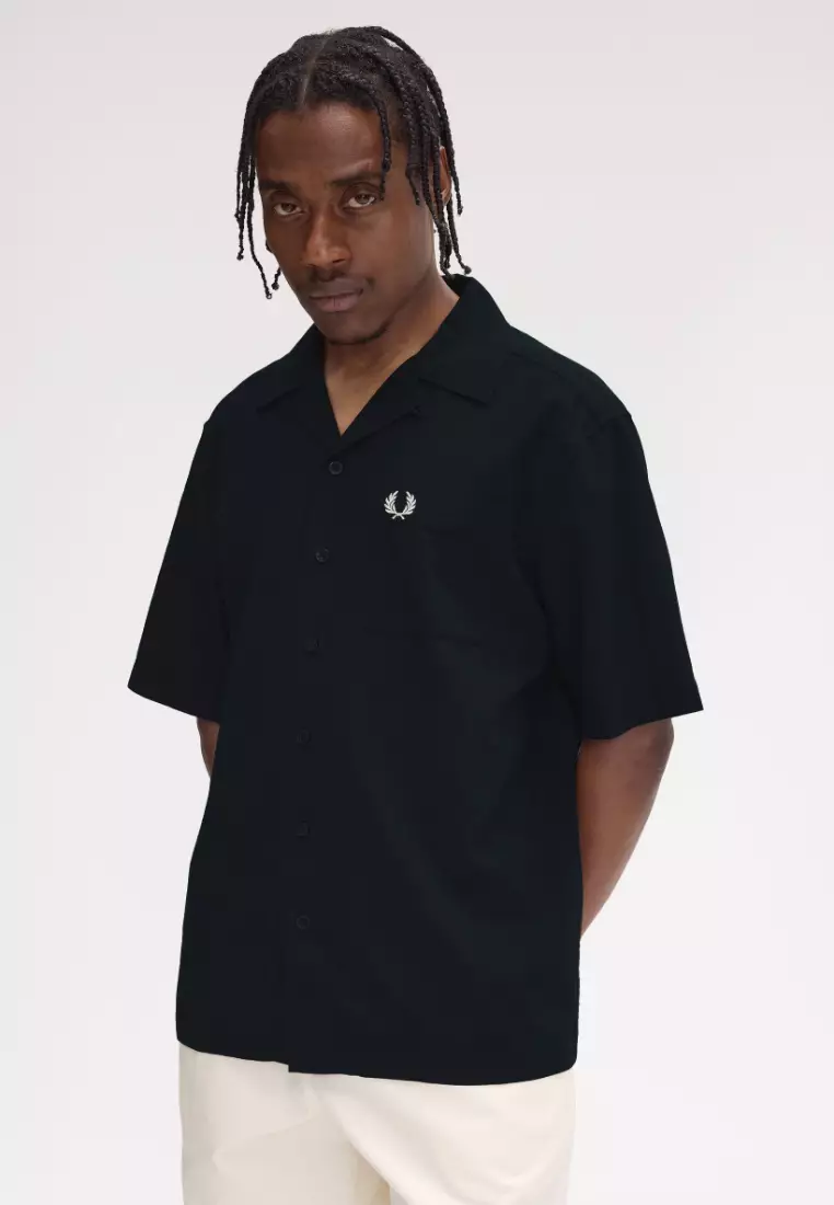 Fred Perry M7762 Lightweight Texture Revere Collar Short Sleeve Shirt (Navy)