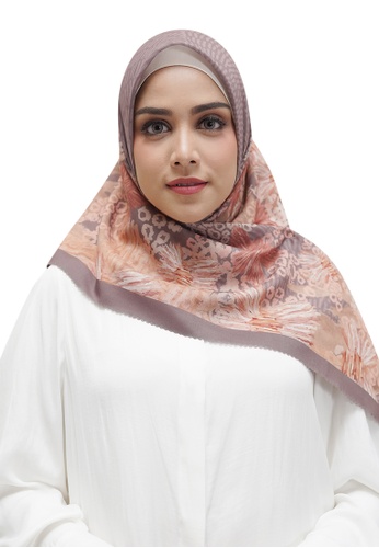 Buttonscarves brown Buttonscarves Les Amities Reborn Voile Square Taupe 6AD01AA6FE4979GS_1