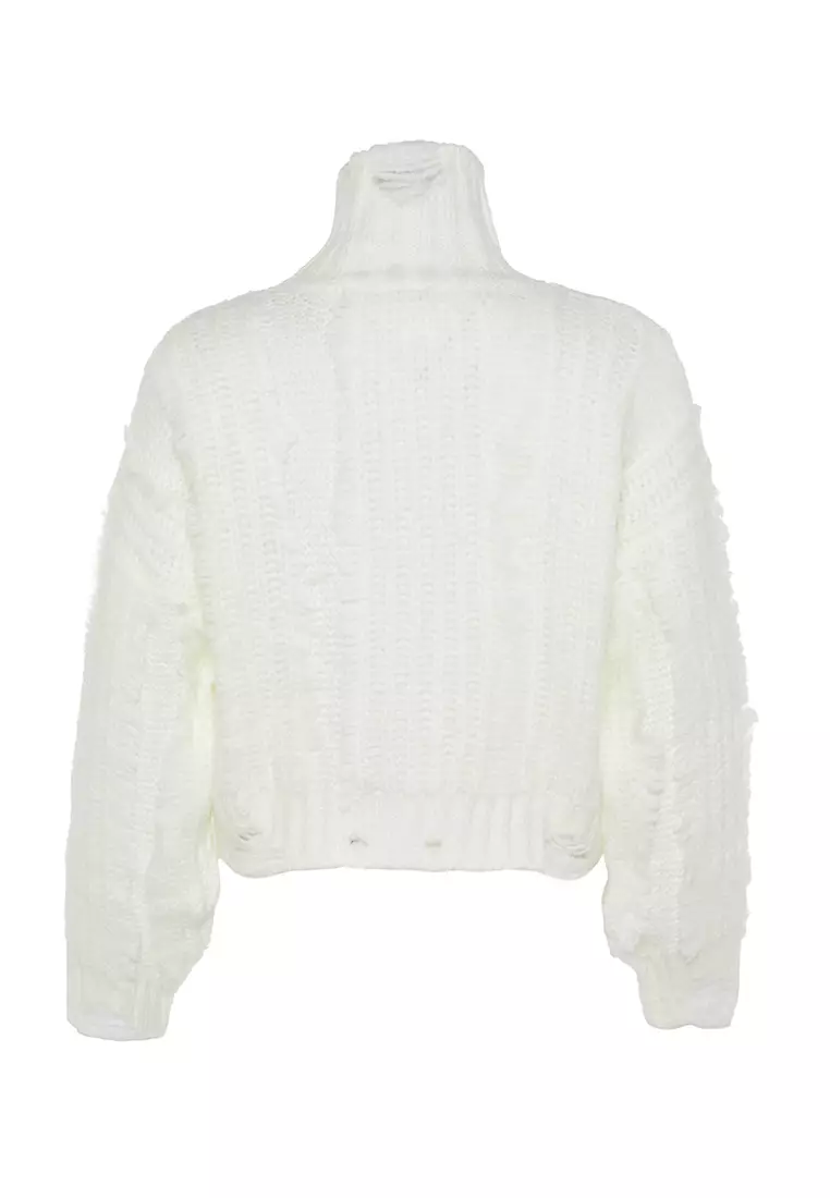 White fluffy cropped on sale jumper