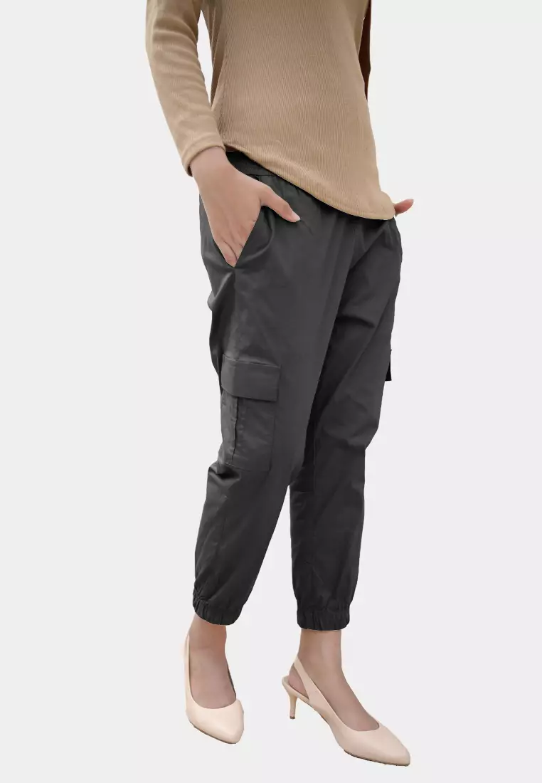 Cotton Bee - Clef Cargo Pants | Celana Jogger Cargo Wanita - Black - L