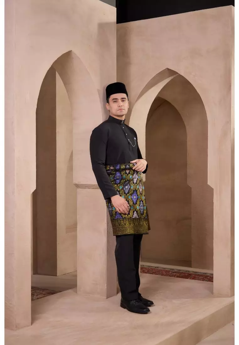 Baju Melayu Mahkota