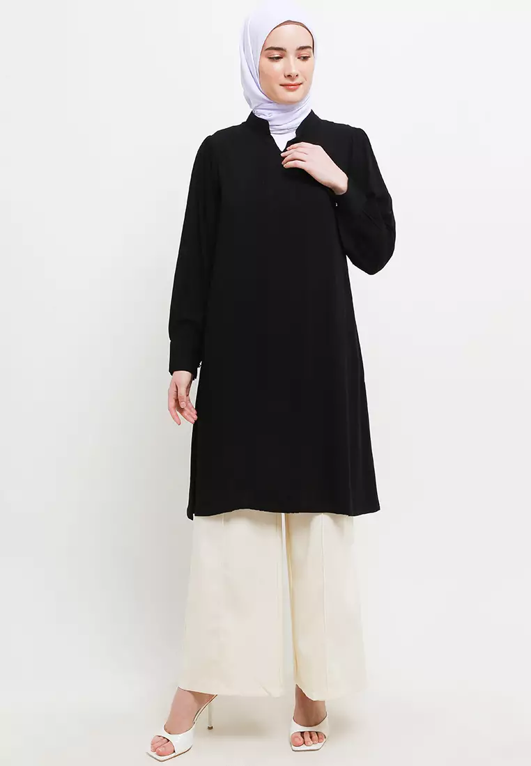 Jalia Tunic In Black