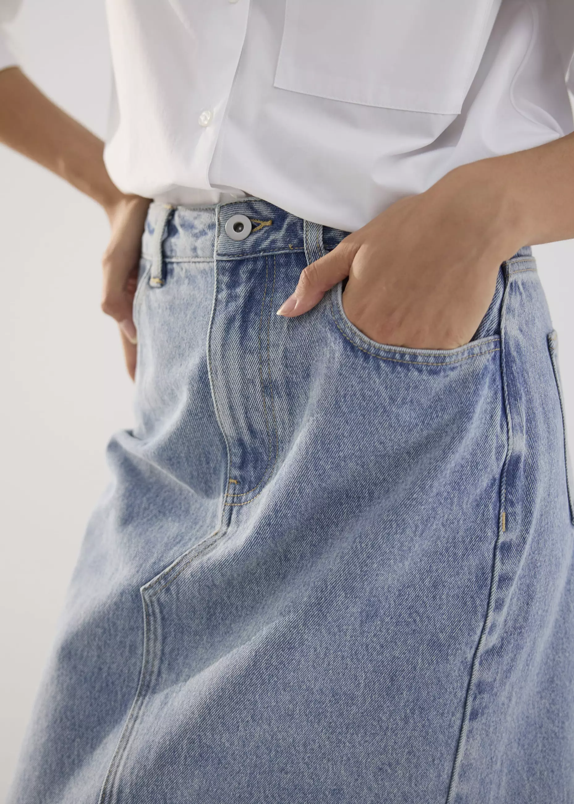 Rok Wanita - Denim Mid Waist A-line Maxi Skirt