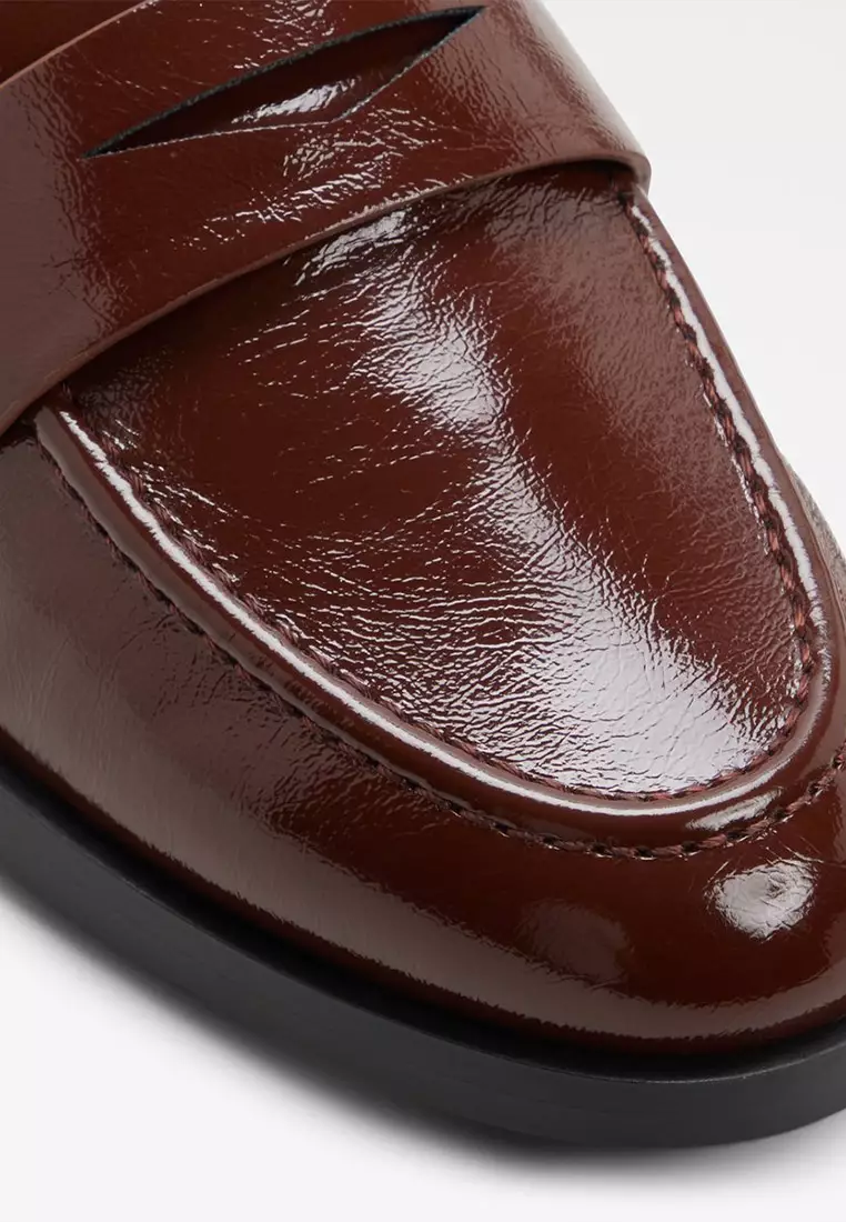 Adaladar Loafers