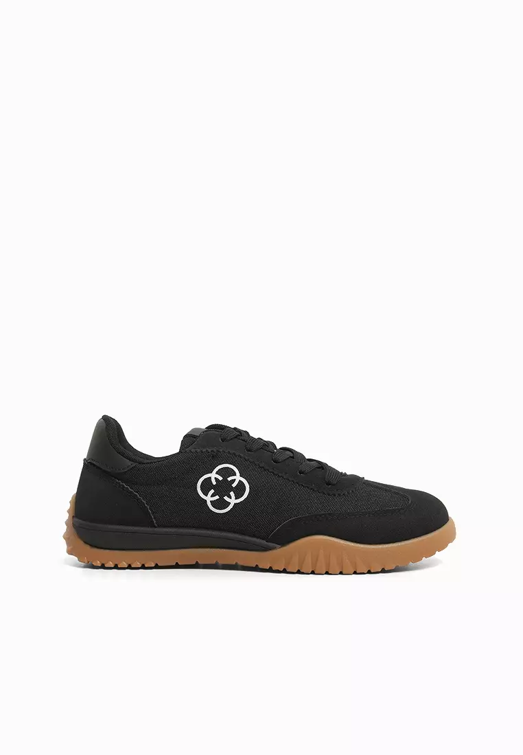 Discount on CLN  shoes - SKU: Yara Lace-Up Sneakers