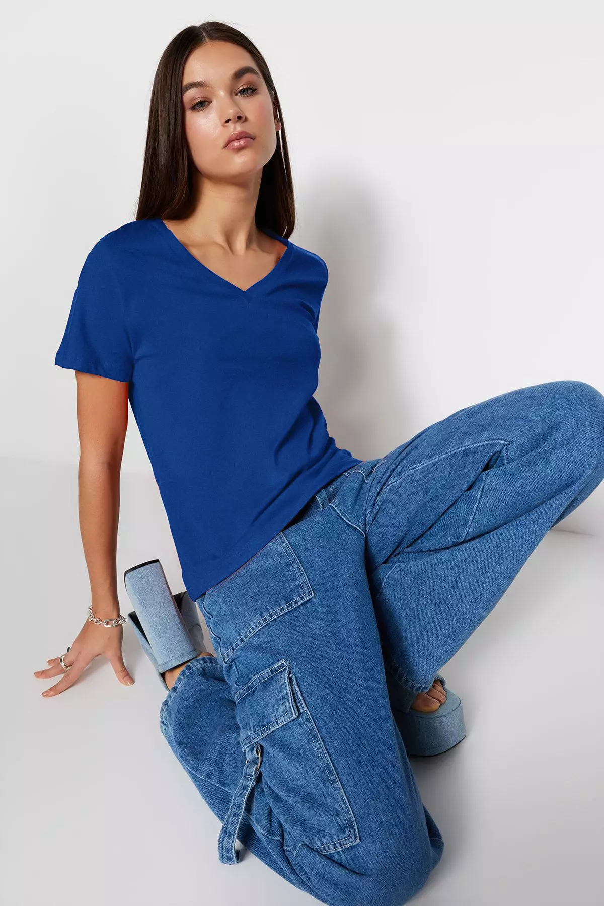 Saks 100% Cotton Basic V Neck Knitted T-Shirt TWOSS23TS00001