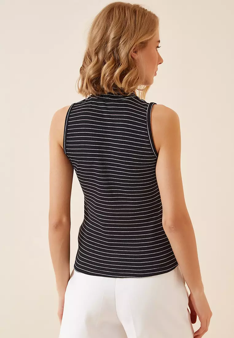 Sleeveless Knit Top