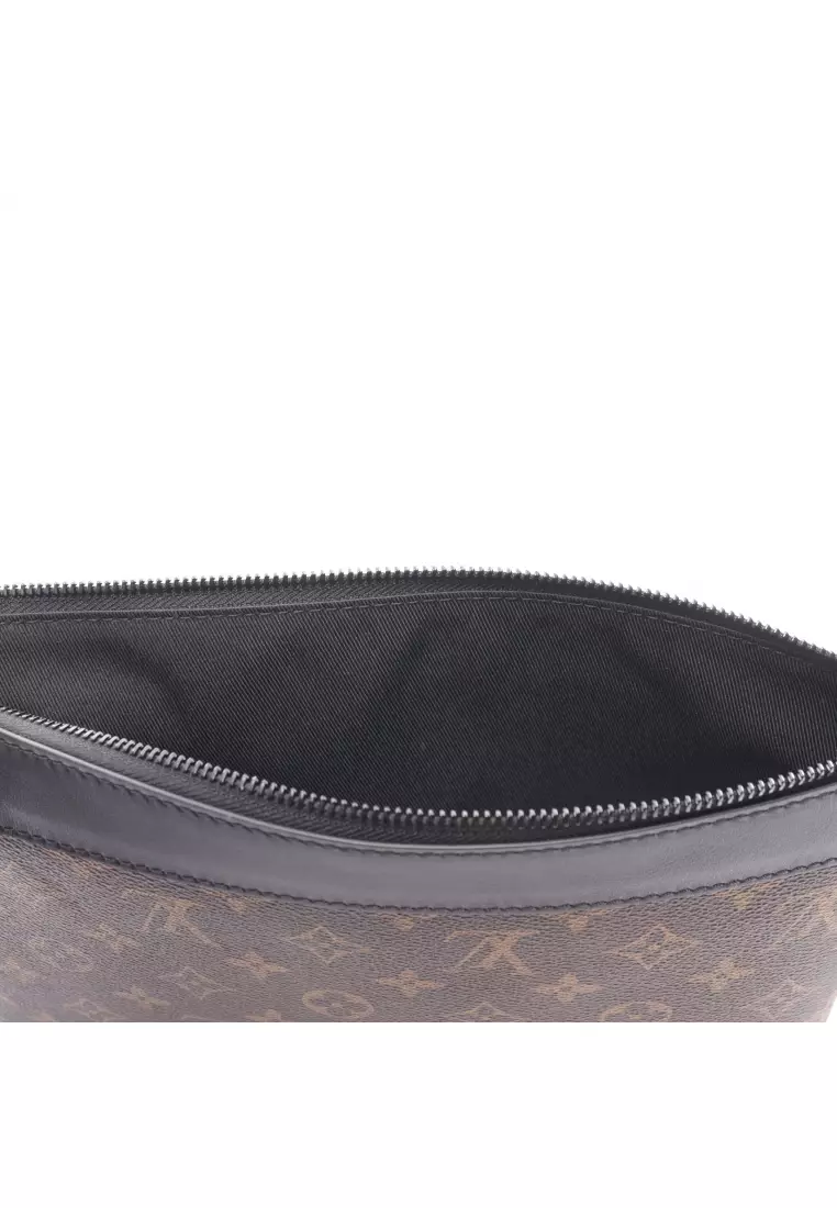 Louis Vuitton Pochette To-Go Monogram Macassar