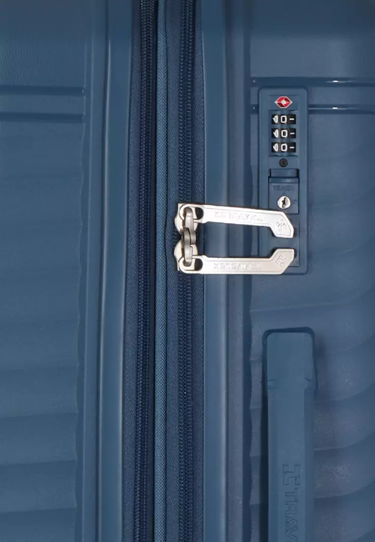 334 Hard Case Luggage Large (26.25 inches)