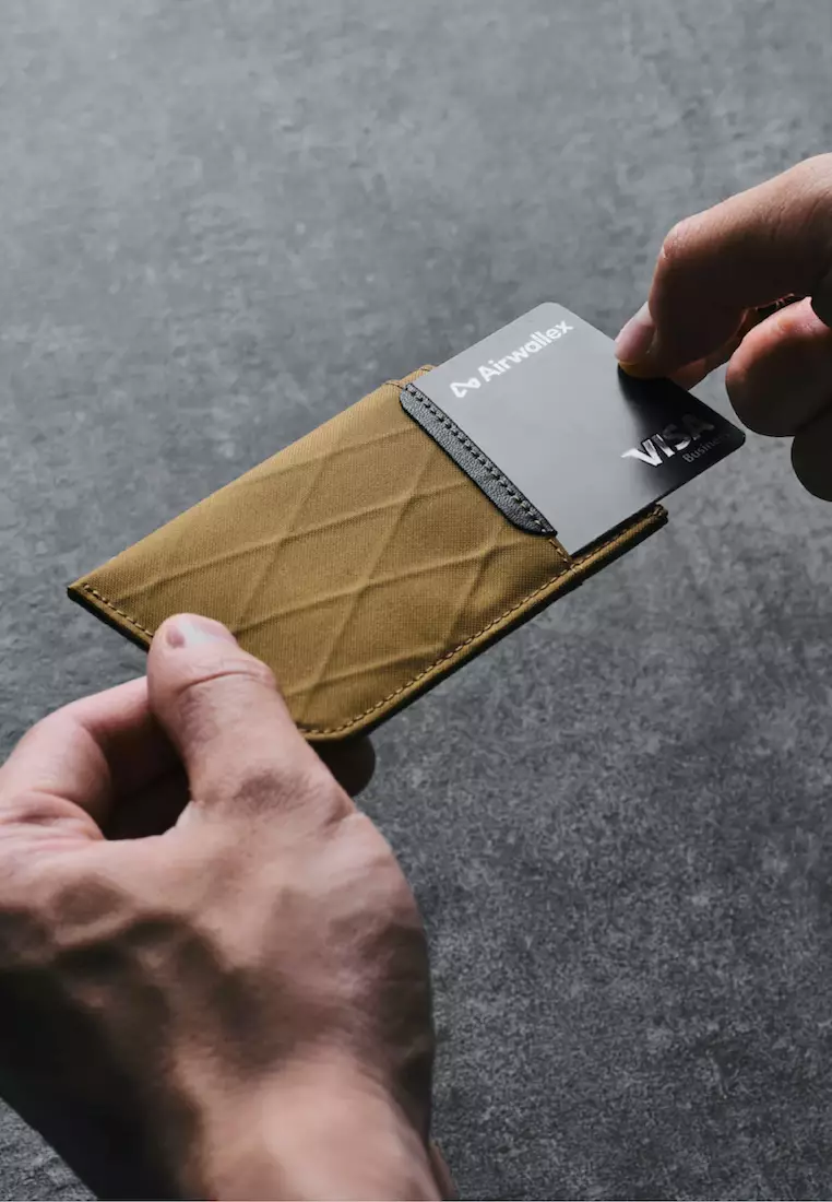 Alpaka UP Cardholder V2 - Coyote Brown VX21
