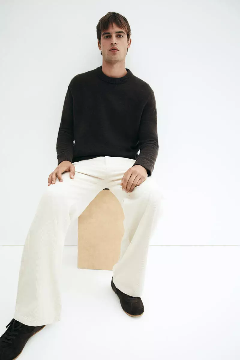 Relaxed Fit Corduroy trousers