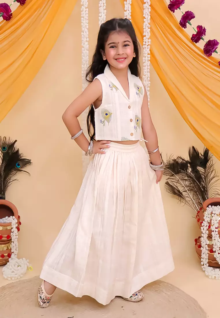 The Mom Store Mayur Dhaga Girls Embroidered Lehenga Set - White