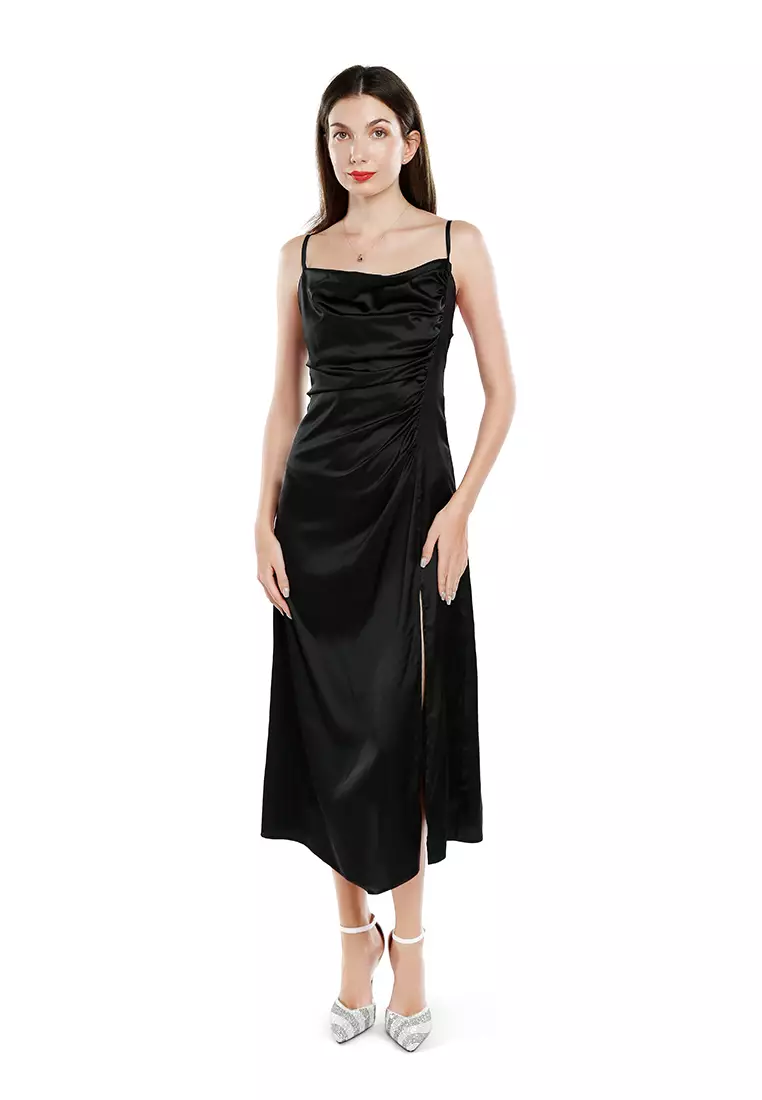 Dress Slip Celah Detail Ruched Hitam