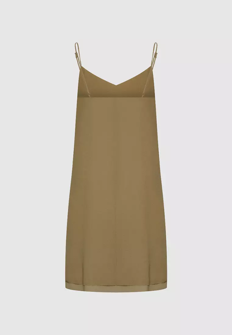 UR秋季新款女装魅力氛围感水钻短款吊带连衣裙UWG740156