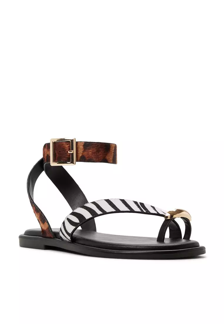 Oliviah Flat Sandals