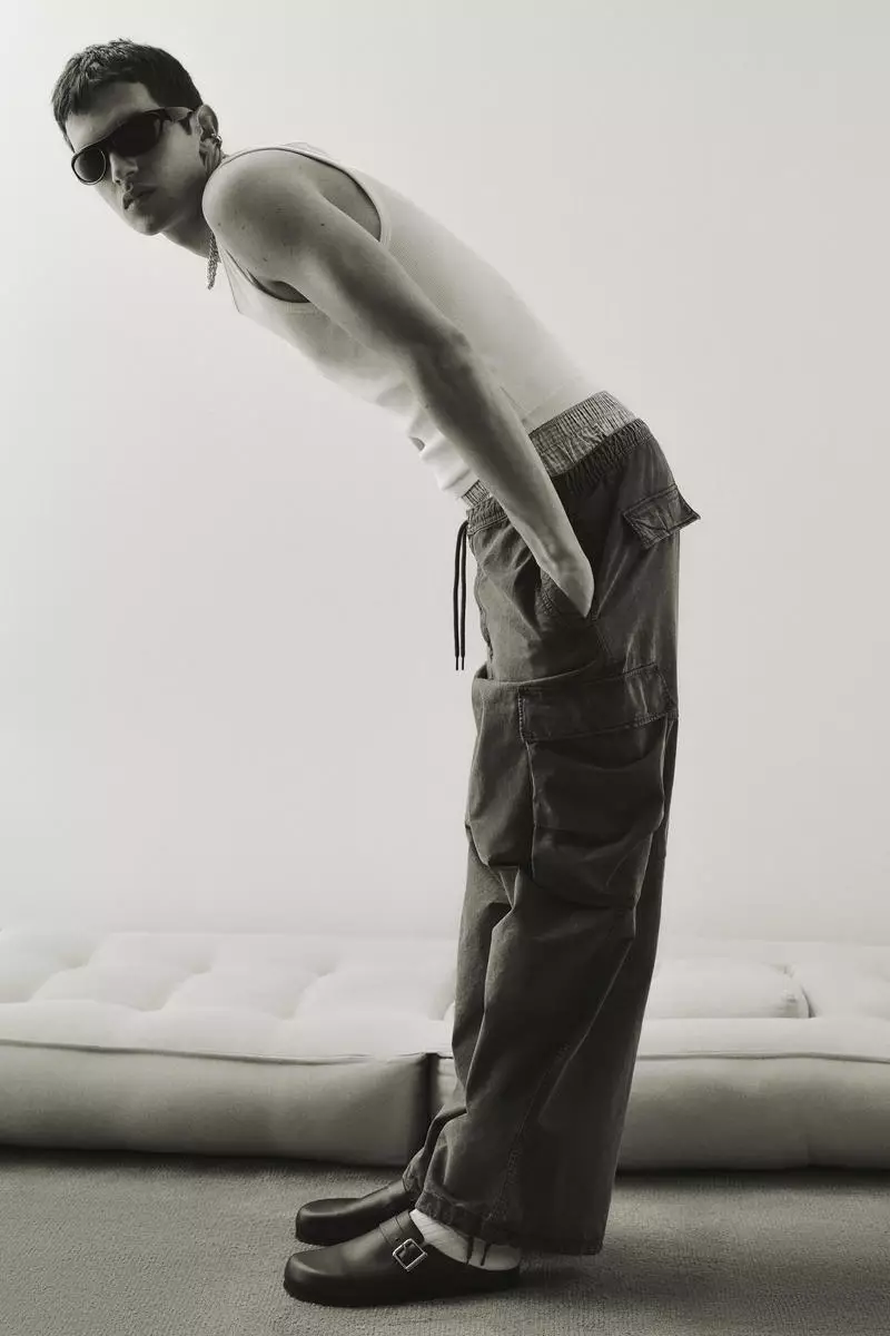 Loose Fit Washed cargo trousers