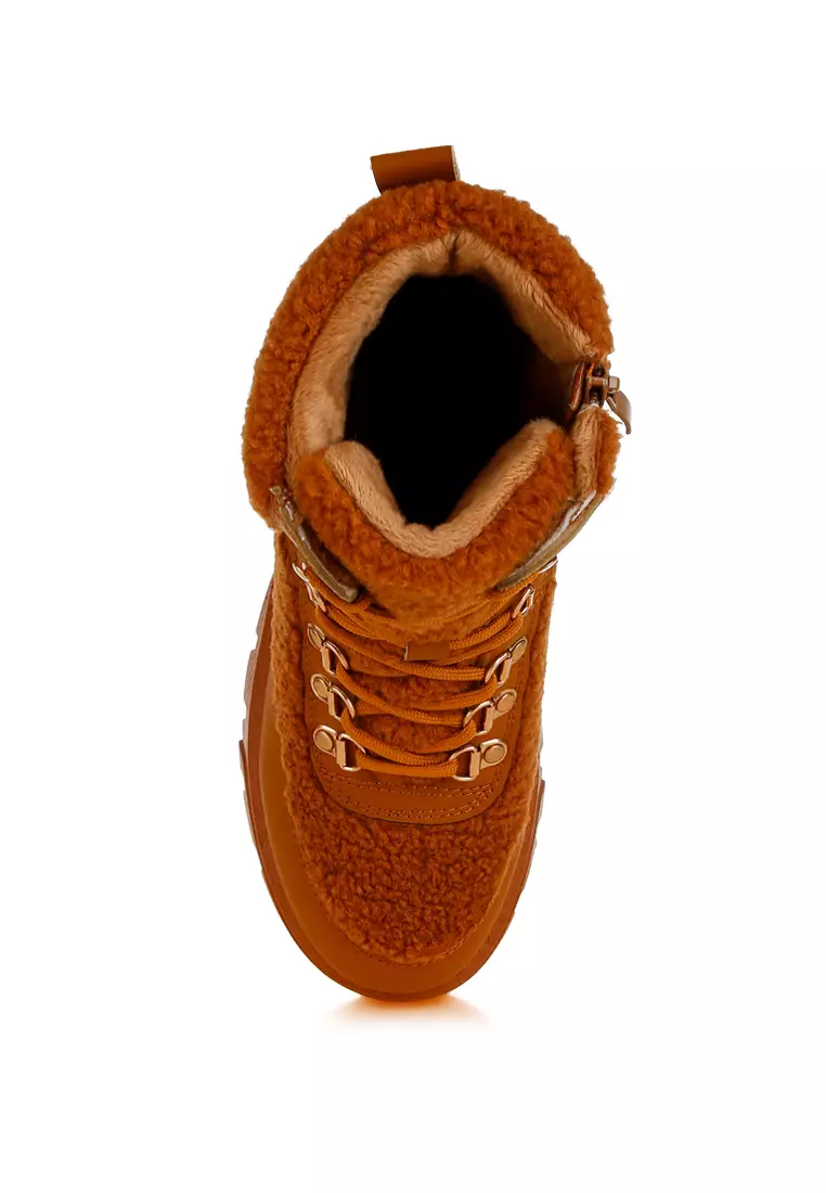 Faux Fur Detail Chunky Hiker Boots in Tan