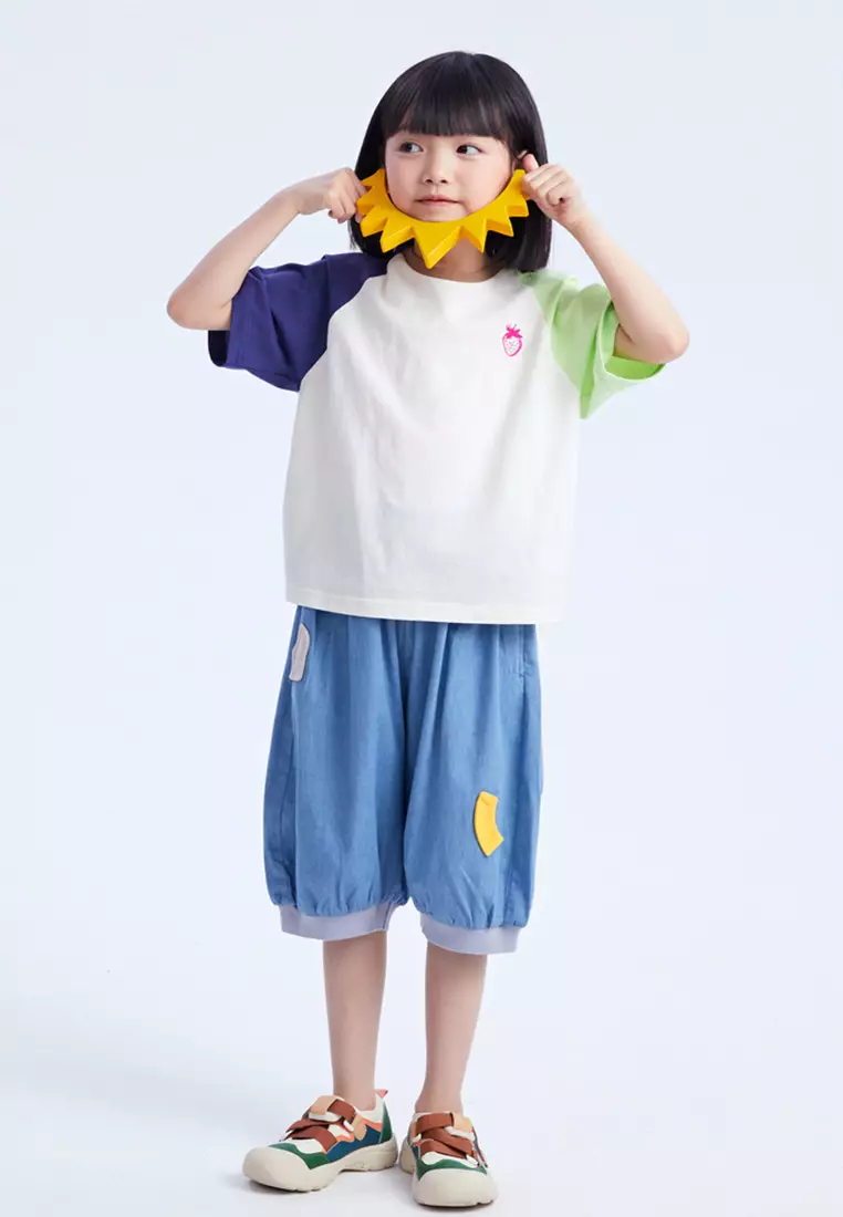 Mid Length Denim Shorts With Patch Stitching Design