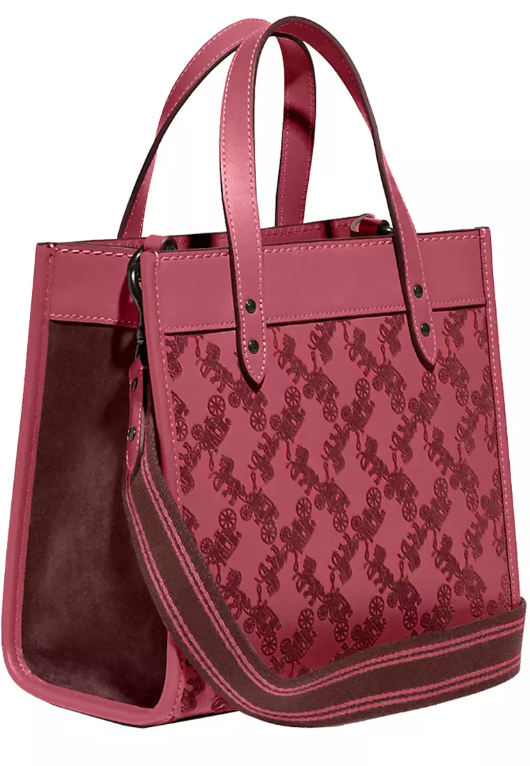 Field Tote Bag 22 With Horse And Carriage in Rouge CD750