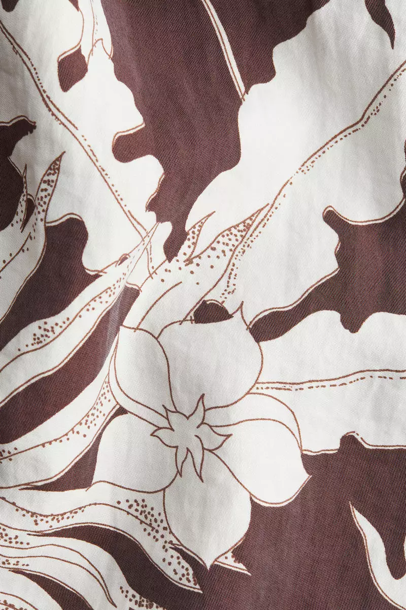 Square-neck twill dress