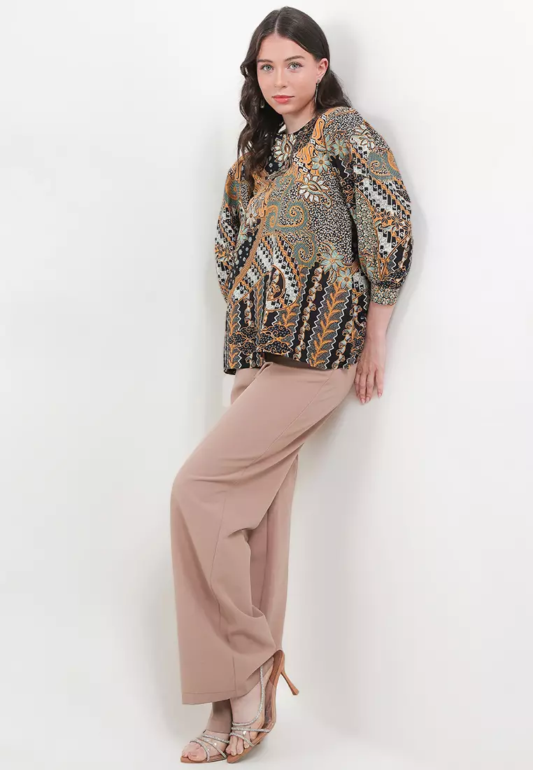 Davira Blouse Batik Katun Wanita