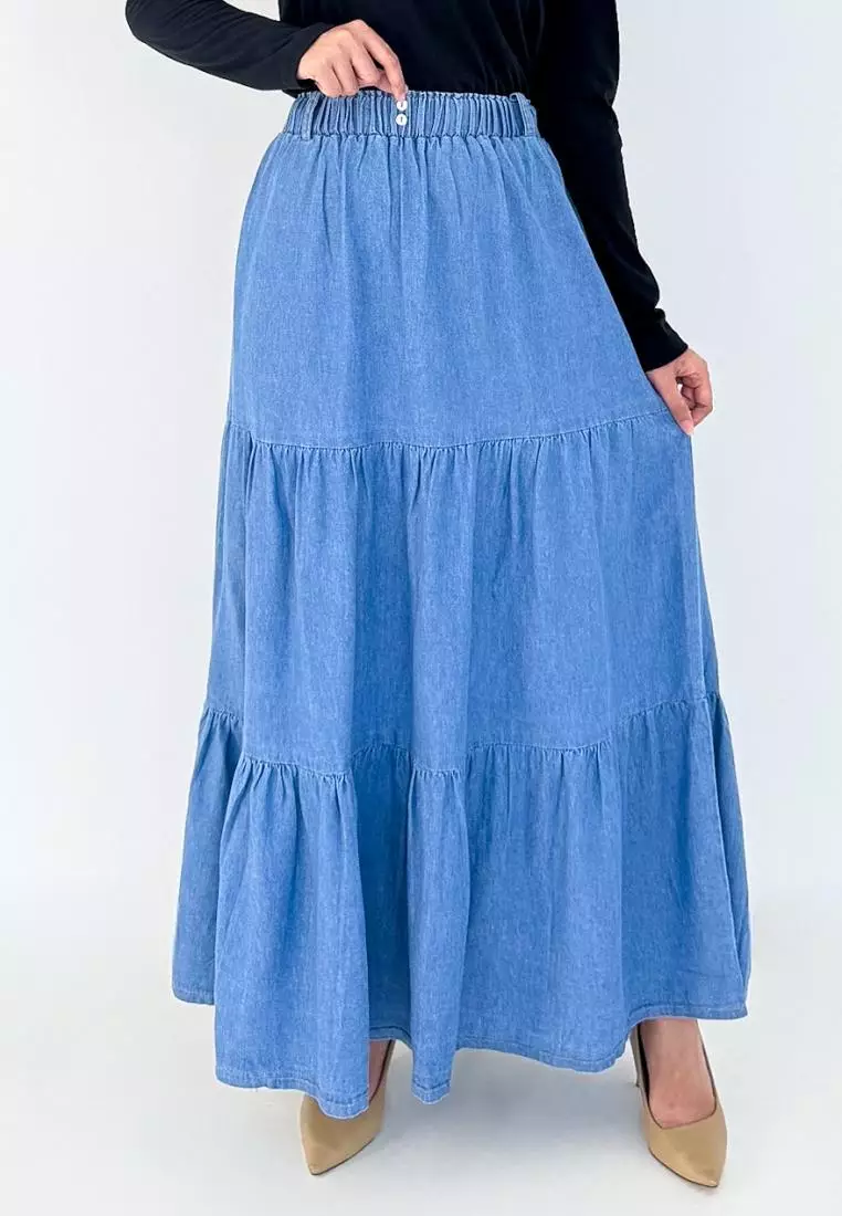 LEZAHRASIGNATURE Arabel Denim Skirt (Rok Panjang Jeans Flare) Biru muda