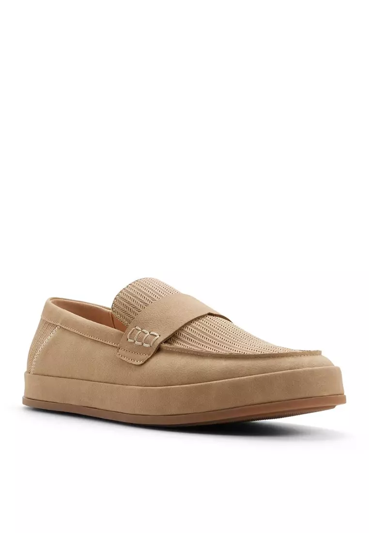 Arroyo Loafers