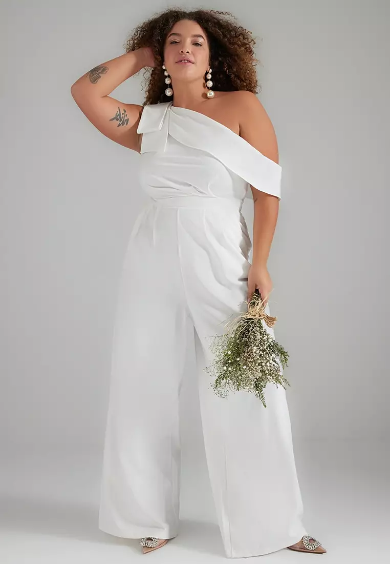 White jumpsuit wedding plus size 2025