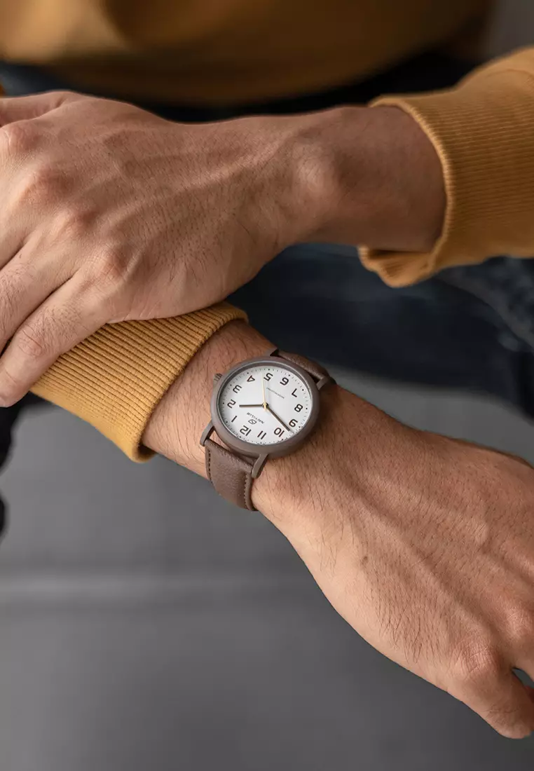 Navy Club Jam Tangan Pria dan Jam Tangan Wanita Aviator - Leather Strap