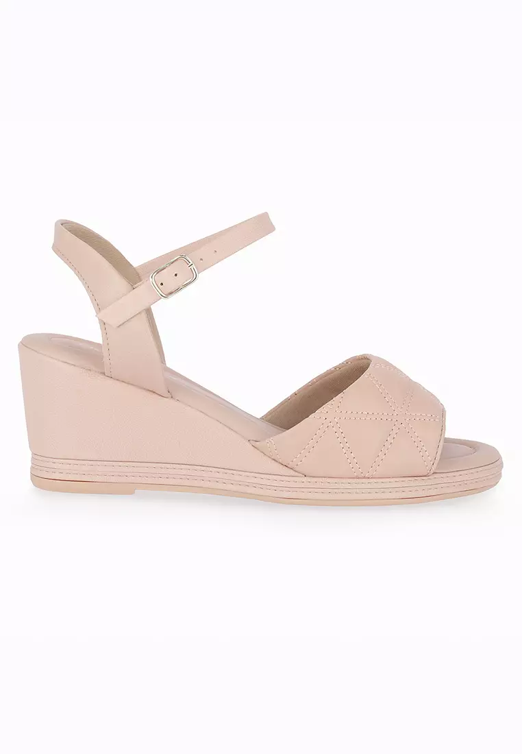 Discount on Piccadilly  shoes - SKU: Women's Tara Wedges