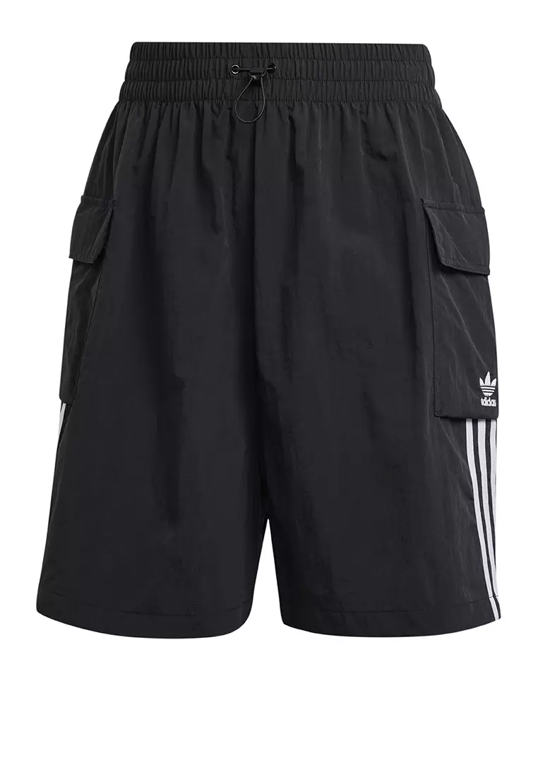 【adidas】ADICOLOR CARGO SHORTS ショートパンツ Buy ADIDAS Adicolor Cargo Shorts 2025 Online | ZALORA