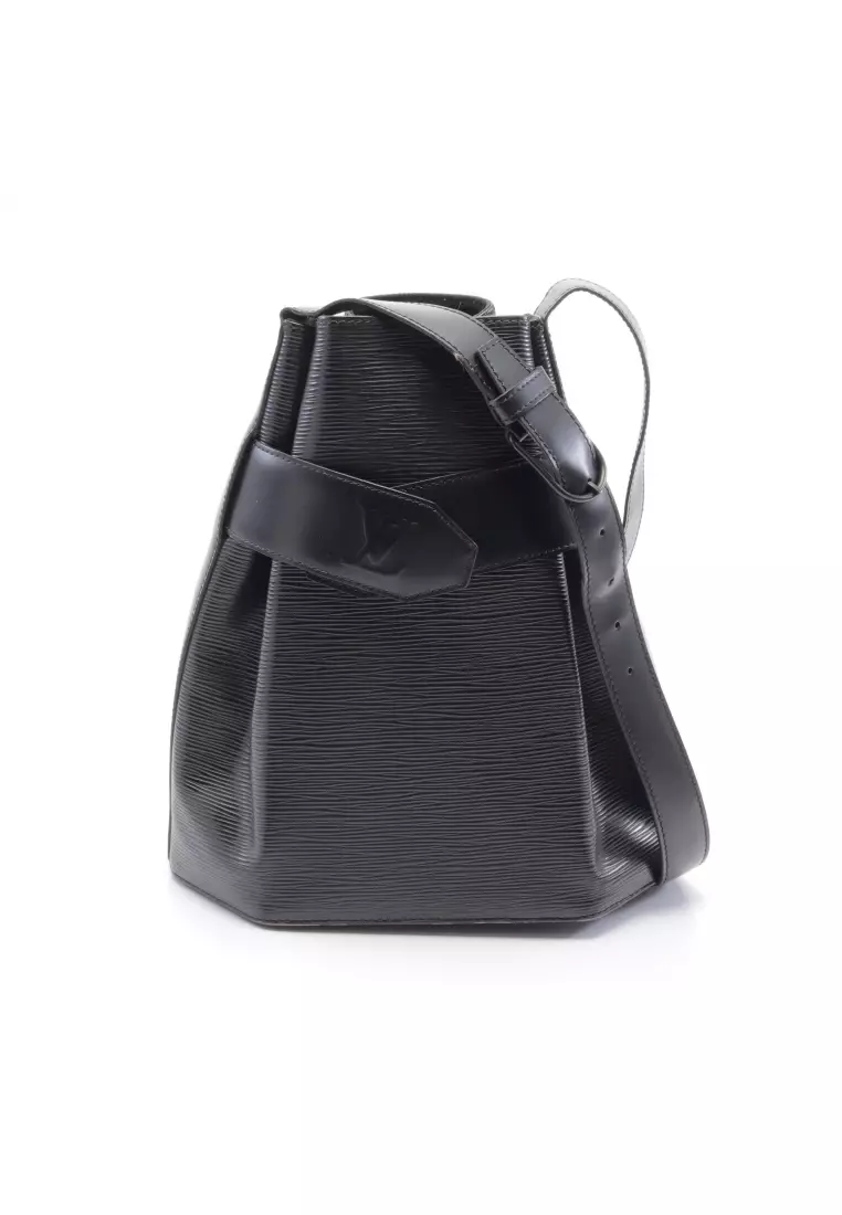 Louis Vuitton, Bags, Louis Vuitton Black Epi Leather Sac De Paul Pm Twist  Bucket Bag