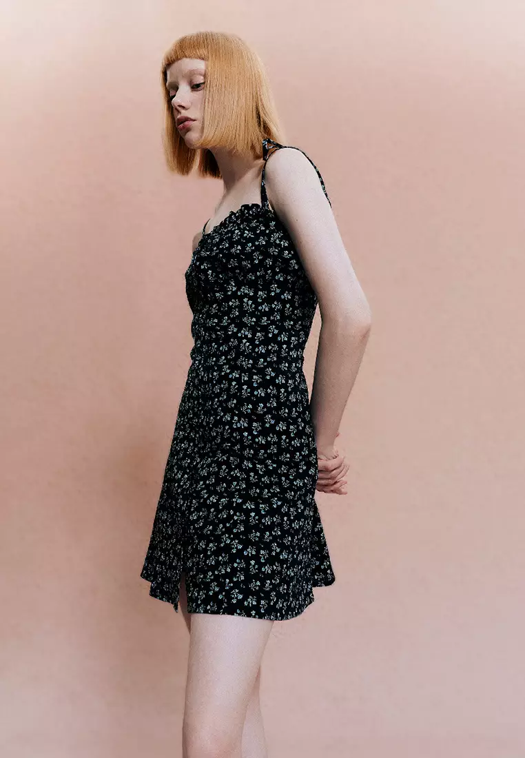 女装时尚小清文艺碎花吊带宝藏连衣裙