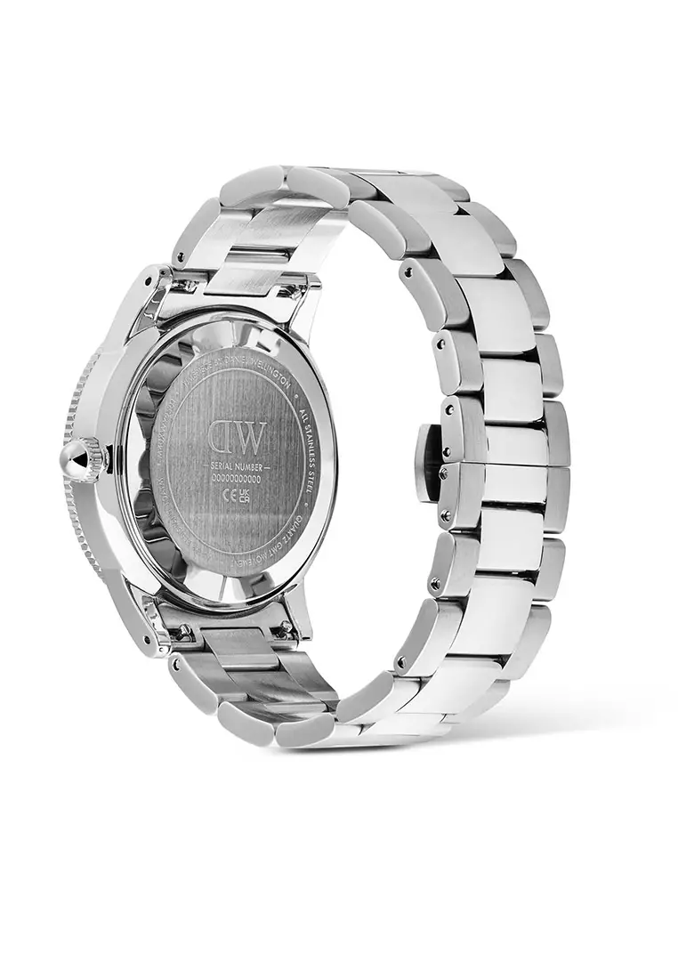 Iconic GMT Link 40mm Brushed Bezel Silver - Men Watch stainless steel strap watch DW Official Authentic Original 男士手錶 不銹鋼 手錶 DW 官方 正品